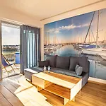 Yacht Park Marina 그디니아