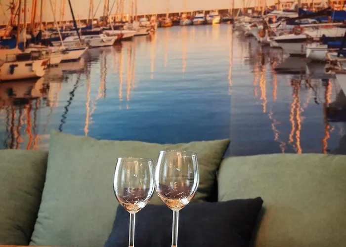 Yacht Park Marina * グディニャ